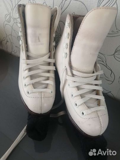 Коньки для фигурного катания