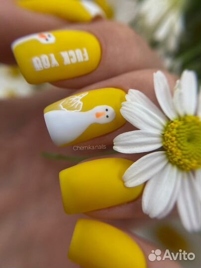 Маникюр/ педикюр