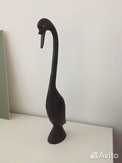 Птица из африканского дерева