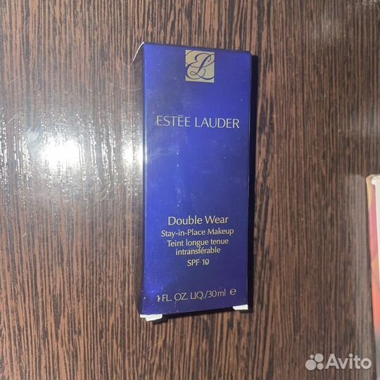 Estee lauder Устойчивый тональный крем SPF 10