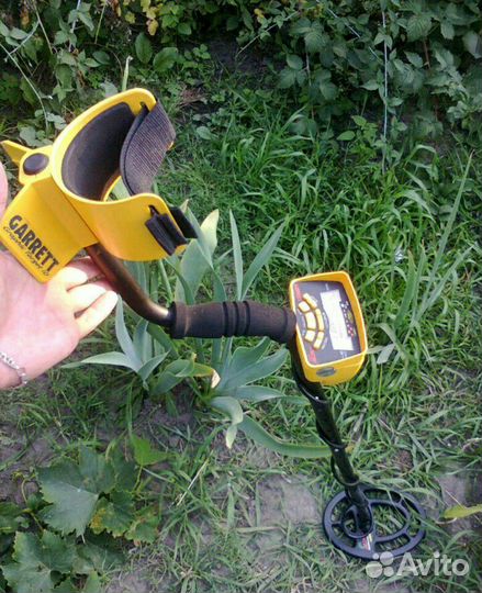 Металлоискатель Minelab X-Terra