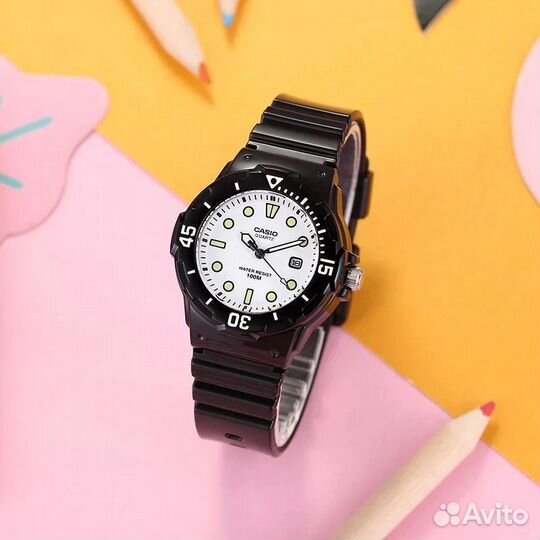 Женские часы Casio Collection LRW-200H-7E1