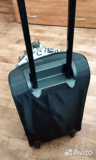 Сумка дорожная на колесах