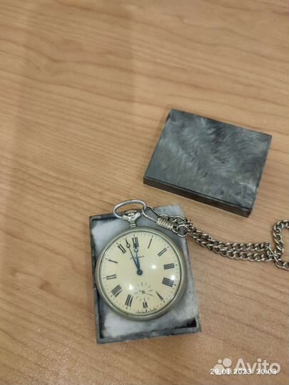 Часы карманные механические СССР молния