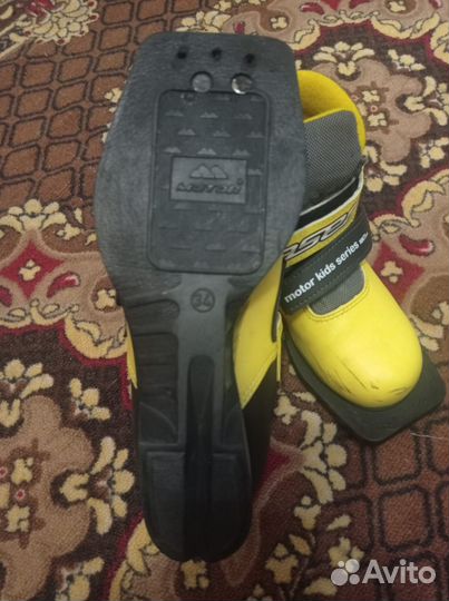 Лыжи с ботинками