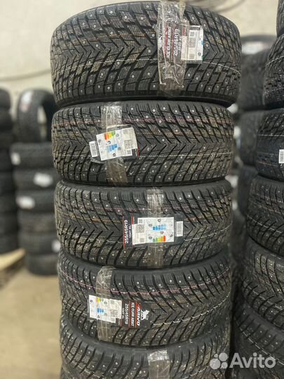 Arivo Ice Claw ARW7 255/45 R19 104T
