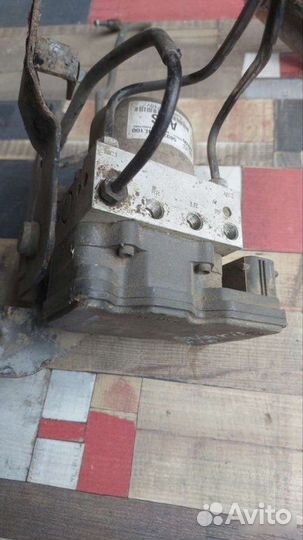 Блок ABS Hyundai Solaris 2014-2017