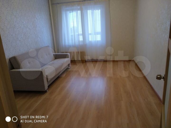 2-к. квартира, 65 м², 9/17 эт.
