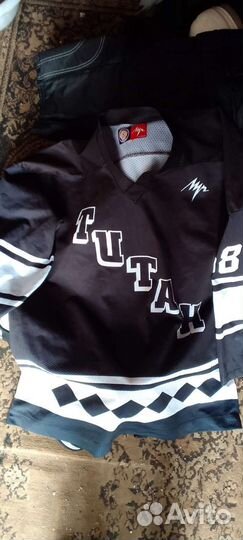 Хоккейная форма