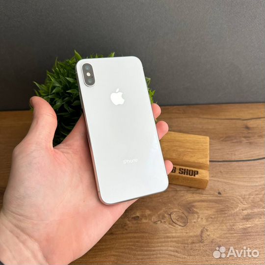 iPhone X, 256 ГБ