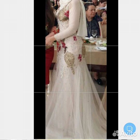 Продается вечернее платье