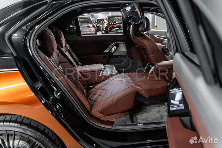 BMW 7 серия 4.4 AT, 2022, 2 000 км