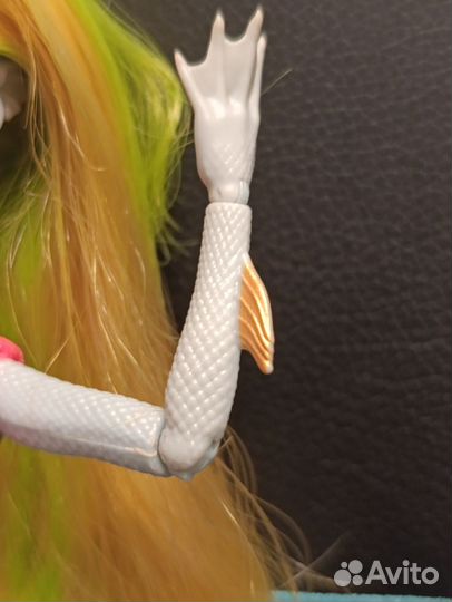 Кукла монстер хай лагуна блю Дженифер