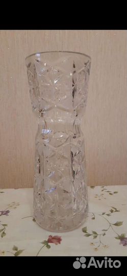 Хрустальная ваза