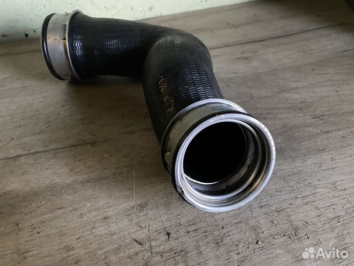 Патрубок интеркулера volkswagen multivan caravelle