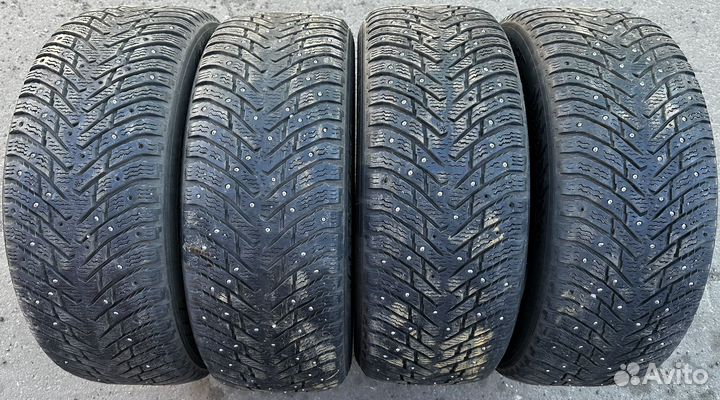 Nokian Tyres Hakkapeliitta 8 225/55 R17 97T