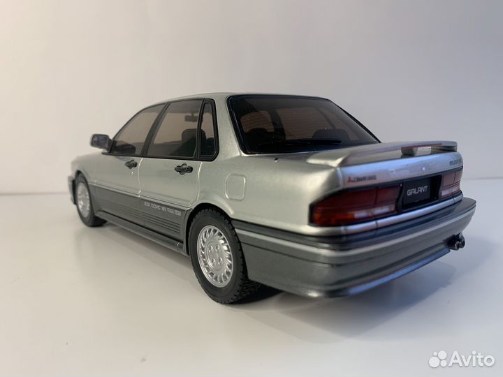 Модель 1:18 Mitsubishi Galant VR-4 1987 год