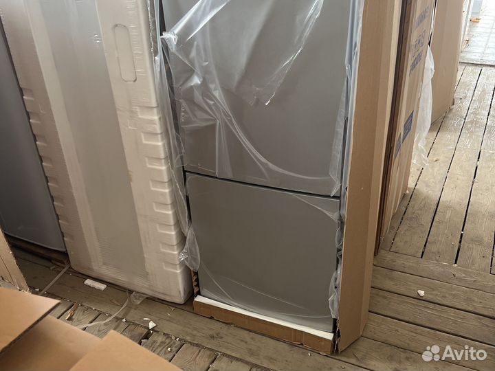 Холодильник Цвет металликНовый-Рассрочка