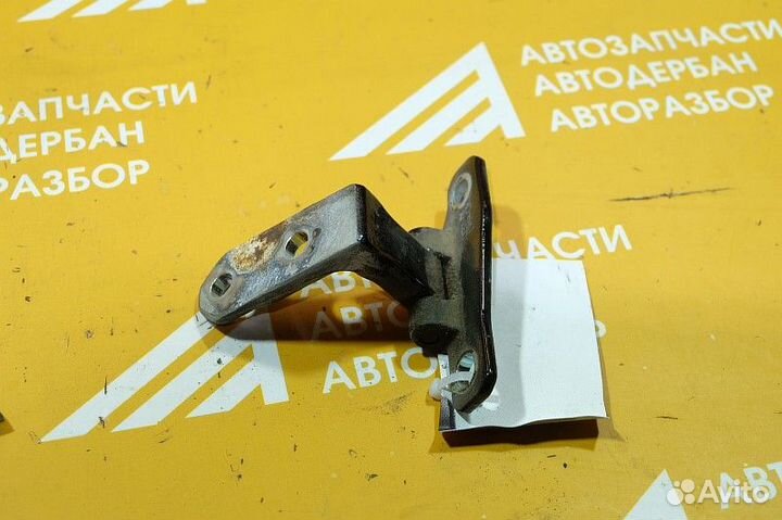 Петля двери передней правой верх Hyundai Equus II