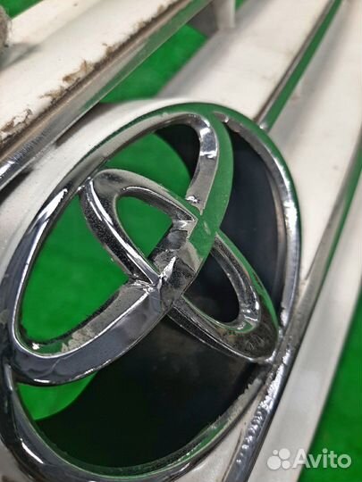 Решетка радиатора toyota camry gracia MCV21 53111