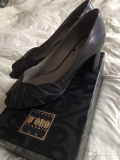 Женская обувь