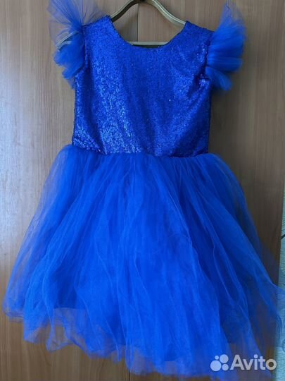 Нарядное платье для девочки