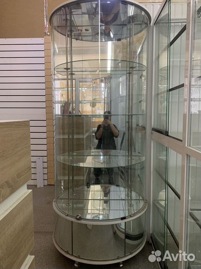 Торговая витрина б/у