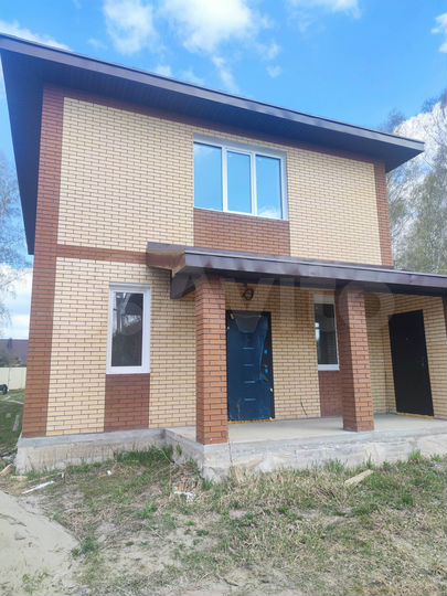 Дом 201,7 м² на участке 8,5 сот.