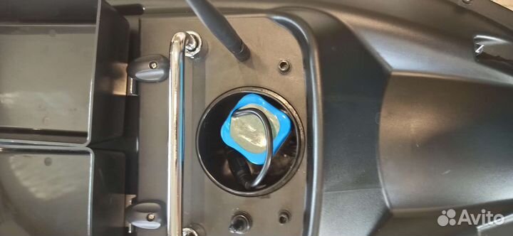 Прикормочный кораблик