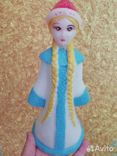 Снегурочка СССР пласт. Хрюша, каталка, лук со стр