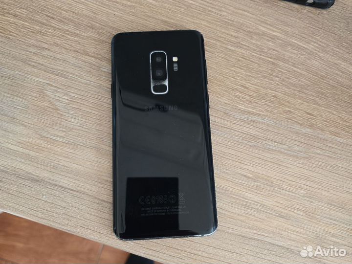 Samsung Galaxy S9 Plus, 4/64 ГБ