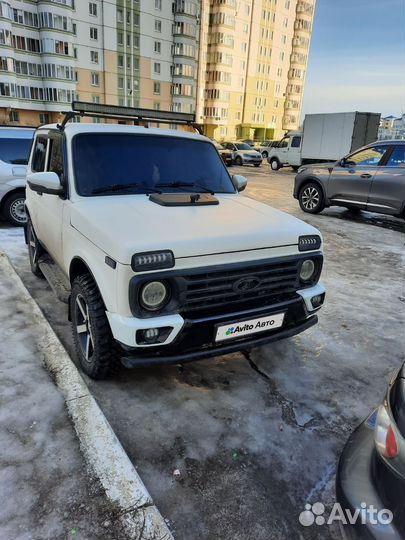 LADA 4x4 (Нива) 1.7 МТ, 1998, 300 000 км
