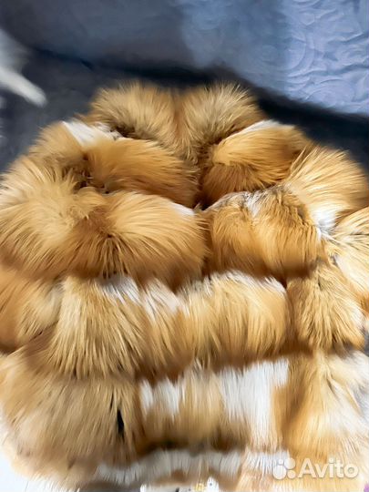 Шуба из лисьего меха