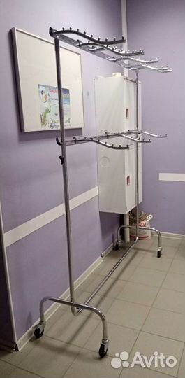 Стойки вешало для одежды