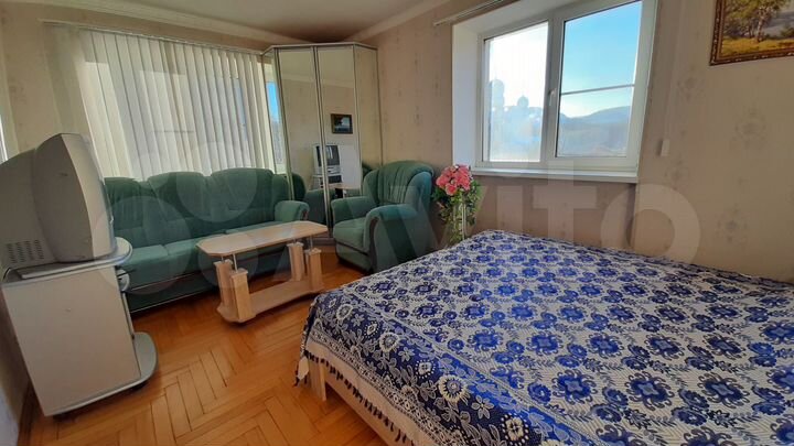 2-к. квартира, 42 м², 5/5 эт.