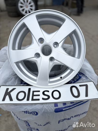 Диски Cherry 4 114.3 R15