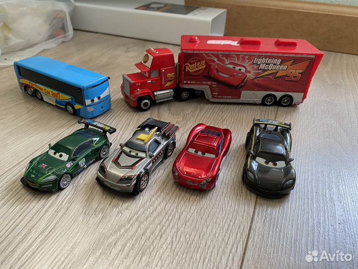 Машинки тачки mattel Маккуин и Мак раритет