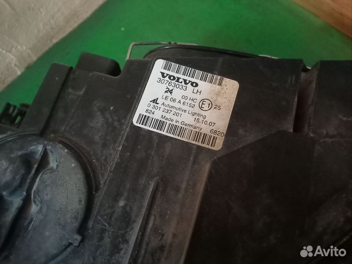 Фара левая Volvo s40 II