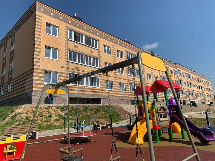 2-к. квартира, 52,9 м², 1/3 эт.