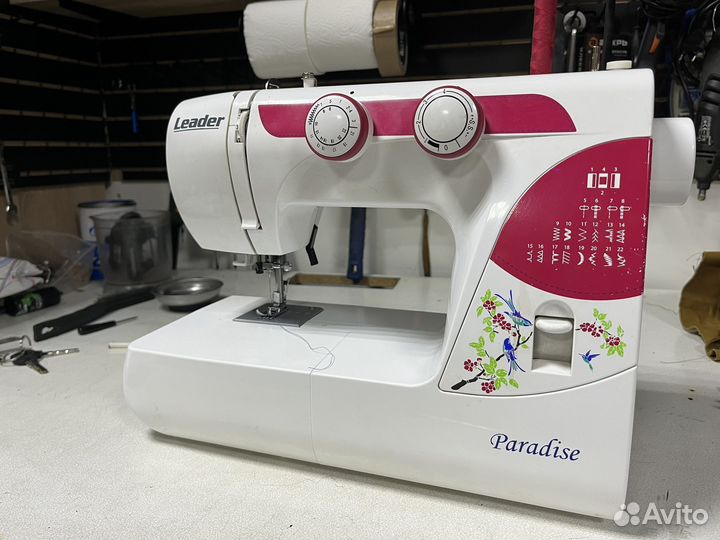 Швейная машина leader paradise