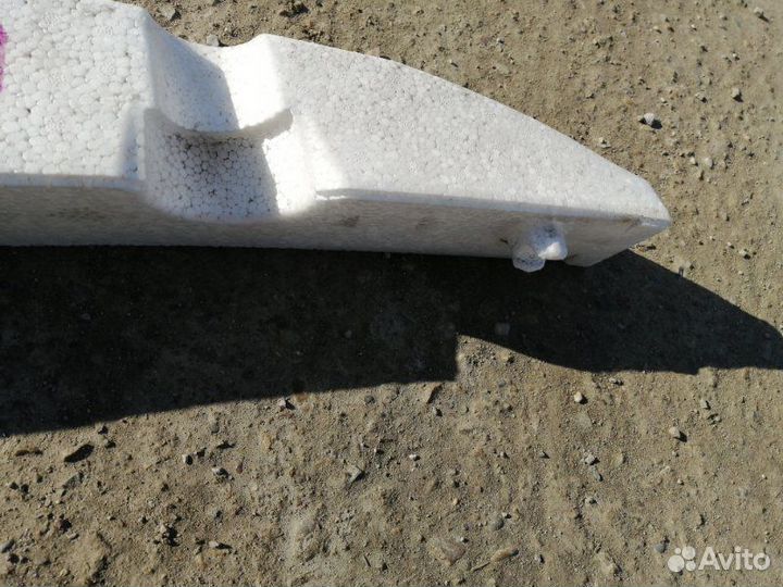 Абсорбер бампера передний Nissan Note E12