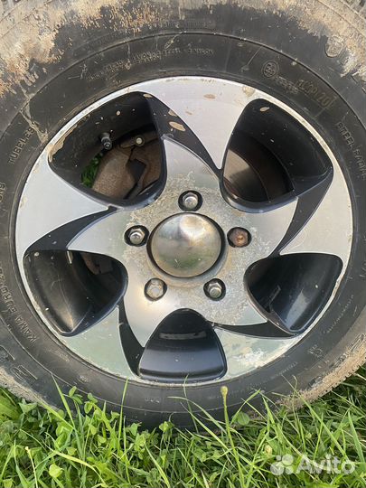 Колеса на ниву r15