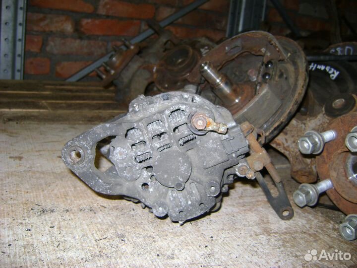 Генер Ниссан Альмера Н16 Nissan Almera N 16