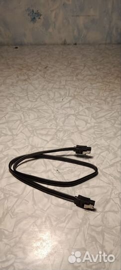 Кабель SATA 3