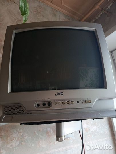 Телевизор JVC