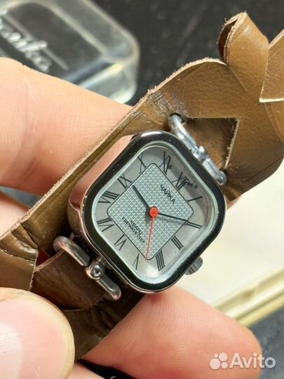 Часы чайка кварц новые СССР