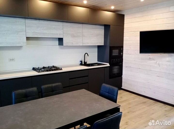 Прямая кухня.Кухонный гарнитур на заказ