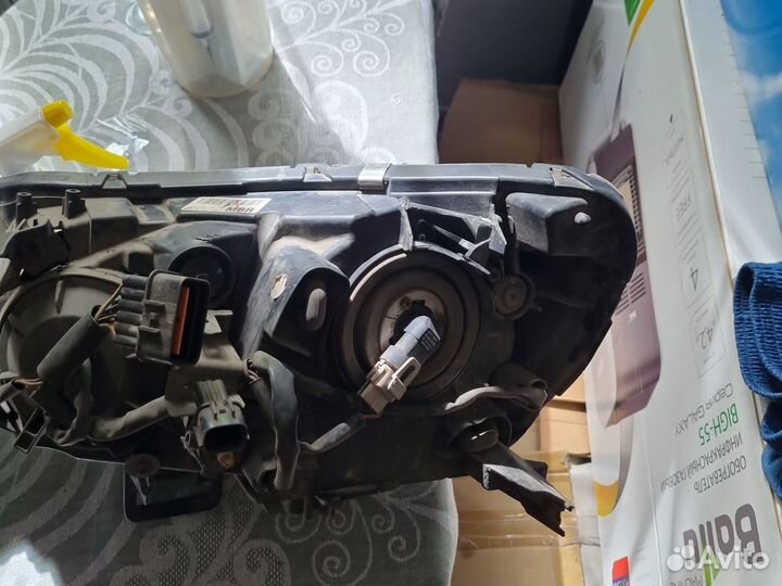 Mitsubishi lancer 10, правая фара