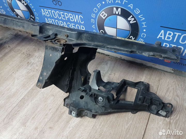 Телевизор на BMW X5 E53