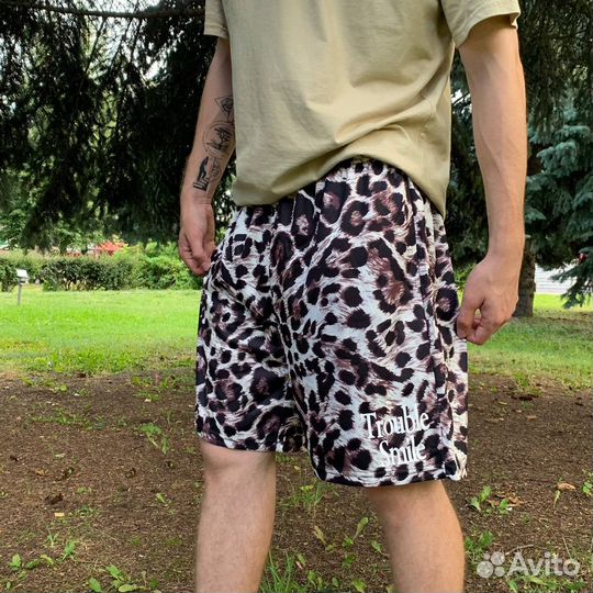 Широкие шорты